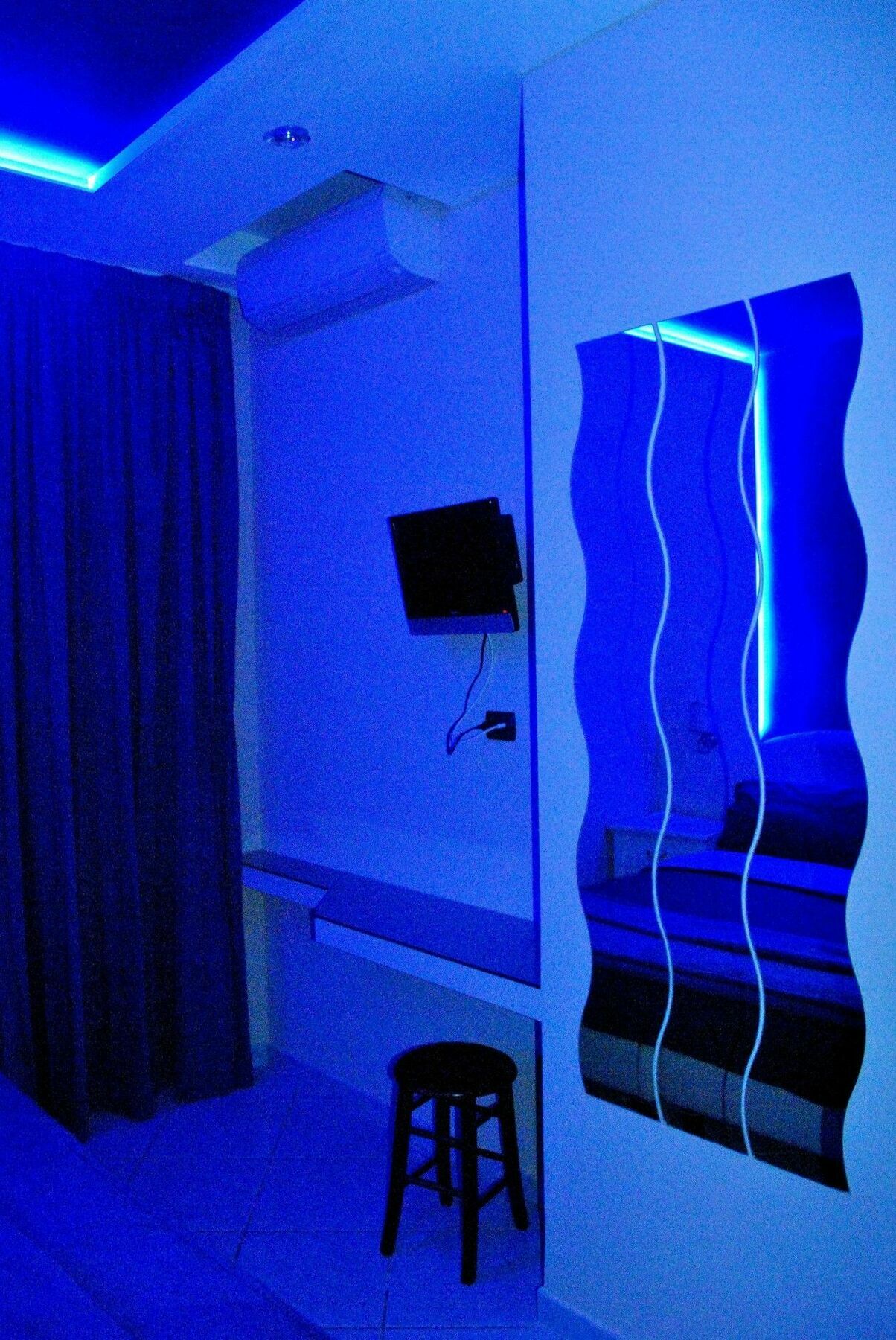 Valley Hotel 3*